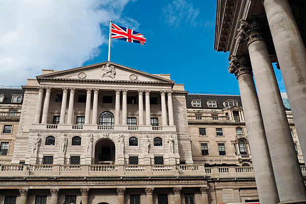 The Bank of England base rate may reach 7%.