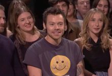 Harry Styles Makes Surprise Cameo During Ryan Gosling’s ‘SNL’ Monologue