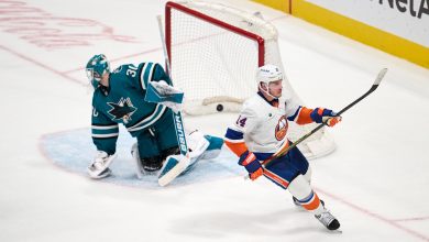 Bo Horvat lifts Islanders over Sharks in OT for crucial win in tight playoff race