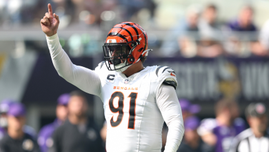 NFL free agency 2026 live updates: Tracking all rumors, signings and trades as new league year begins