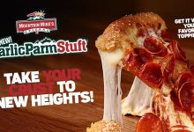 Mountain Mike’s Pizza Pushes Pizza Innovation to the Edge – Literally – With GarlicParmStuft Crust