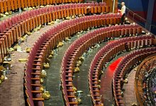 Guests slammed for littering Dolby Theater with bottles all over floor……