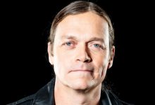 Brad Arnold, Lead Singer of 3 Doors Down, Dies at 47