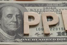 Gold faces more headwinds as U.S. inflation threat remains