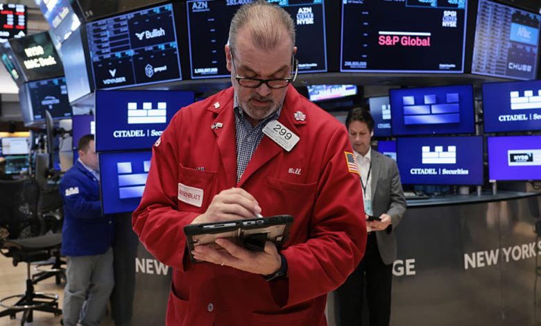 Wall Street sell-off picks up steam, Dow loses 700 points and tumbles deeper into correction territory: Live updates