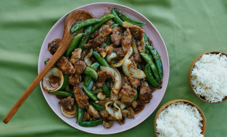 Gingery Pork and Sugar Snap Pea Stir-Fry
