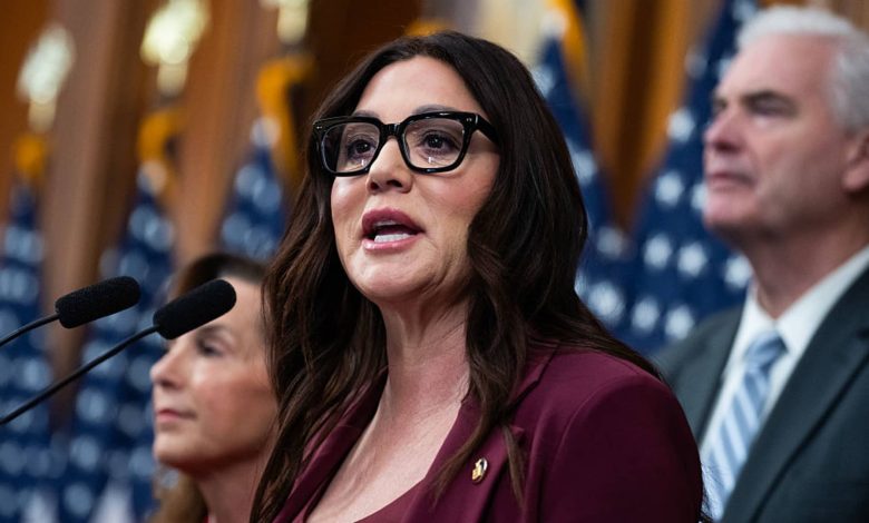 Labor Secretary Lori Chavez-DeRemer leaves Trump cabinet, Keith Sonderling takes over