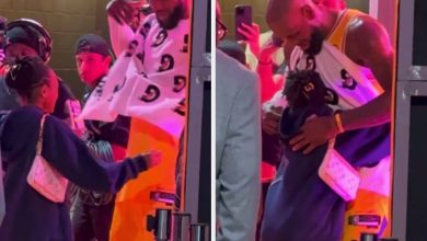 LeBron James Wore A Towel To Hug His Daughter After A Sweaty Game, But Didn’t Give His Son The Same Protection, And Everyone Is Saying The Same Thing