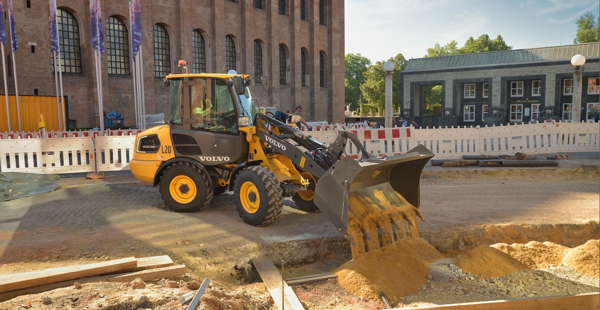 Volvo’s New Electric L20, L25 Compact Wheel Loaders Hit U.S.