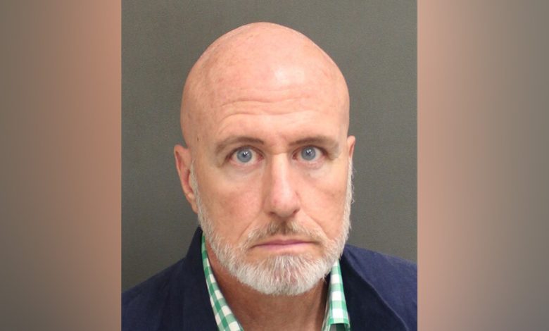 Former ‘pray-away-the-gay’ activist charged in child sex sting…