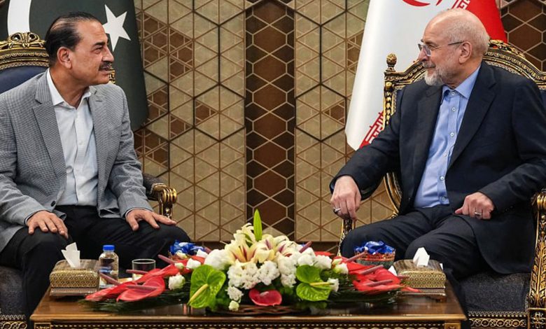 Iran and U.S. Officials Signal Progress as Cease-Fire Hangs in Balance
