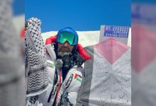 Climber carries kite with Palestinian children’s dreams to Everest summit