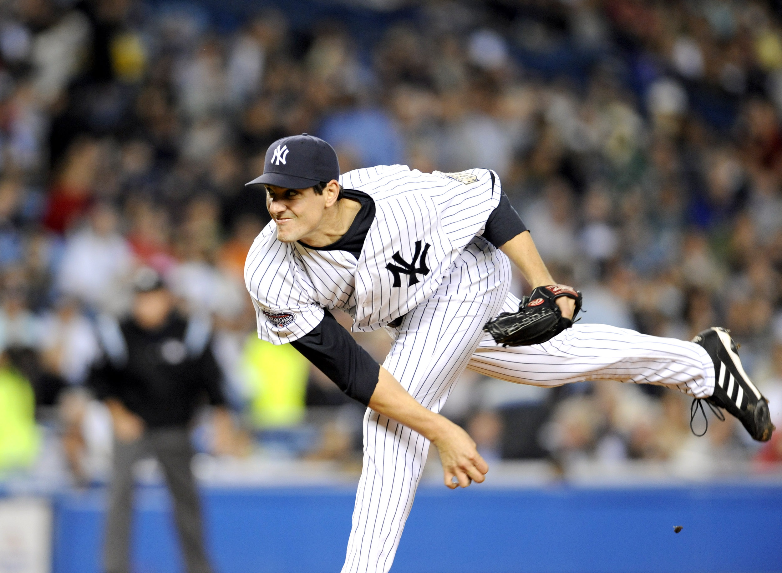 Police called to Carl Pavano’s home nine times as ex-Yankees’ ugly divorce drags on