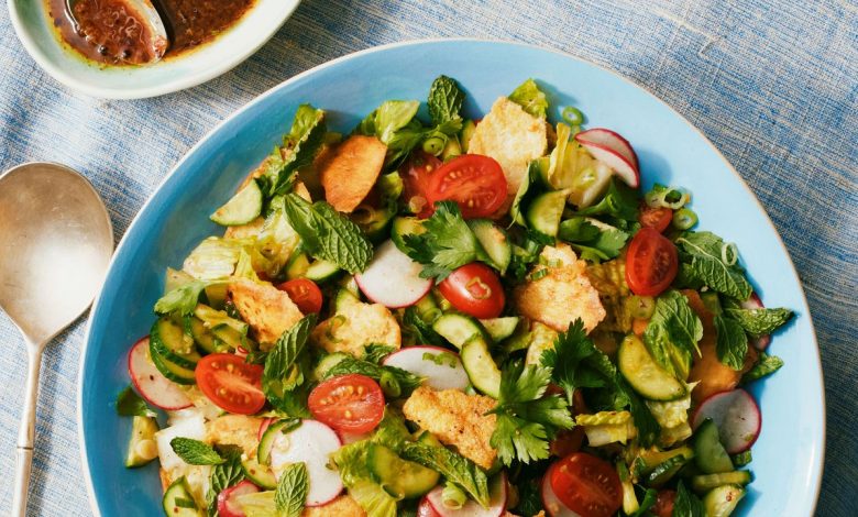 Fattoush Salad With Crispy Pita and Sumac