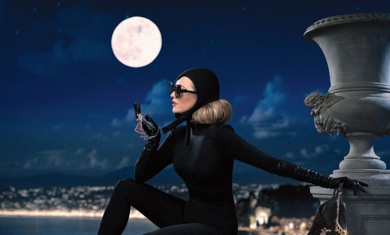 The Rise of Full Moon Tourism