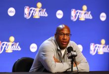 Knicks Coach Mike Brown Doesn’t Hold Back on Jalen Brunson Praise