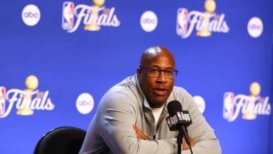 Knicks Coach Mike Brown Doesn’t Hold Back on Jalen Brunson Praise