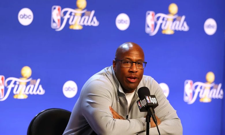 Knicks Coach Mike Brown Doesn’t Hold Back on Jalen Brunson Praise
