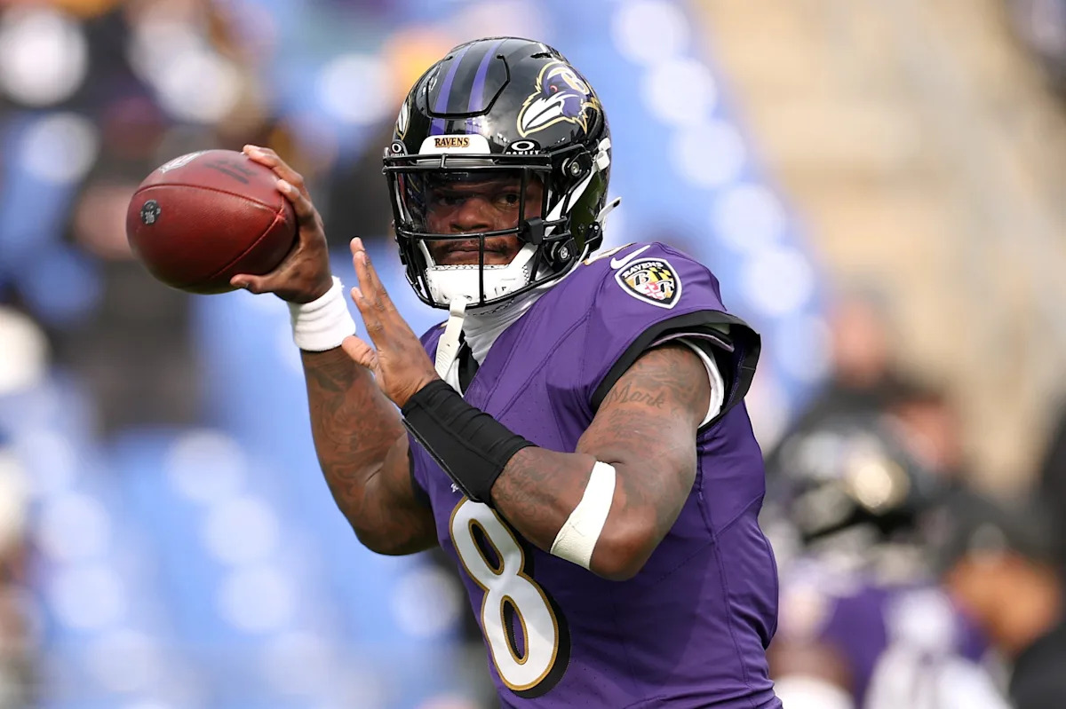 Ravens coach uses expletives with Lamar Jackson during challenging OTAs