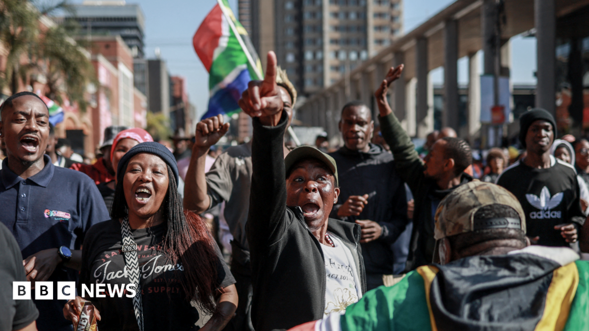 Heavy security deployed in South Africa ahead of anti-migrant protests
