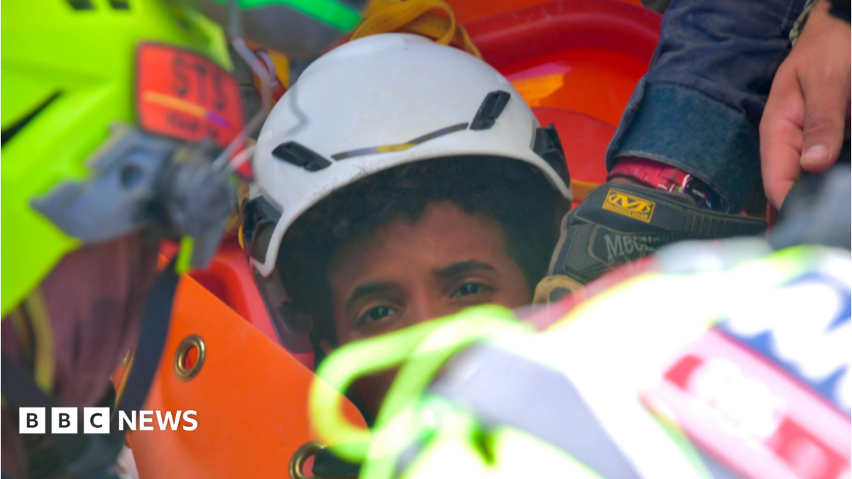 Two boys pulled from Venezuela earthquake rubble among 33 people rescued over weekend
