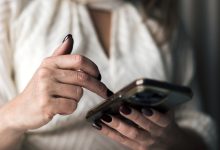 AI can’t replace mental health therapists. But here’s where it might make a difference