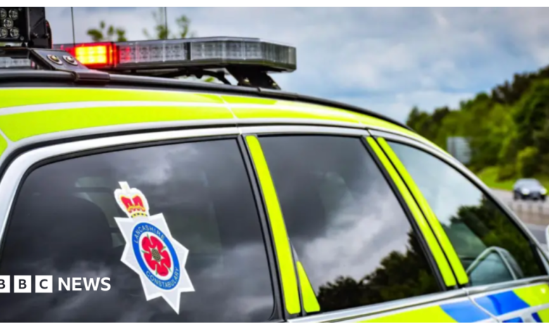 Two found dead in crashed car in missing men search