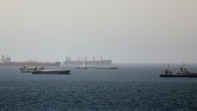 Oil prices climb after attack in Strait of Hormuz halts evacuation plan