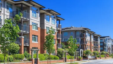 U.S. apartment demand hits a high mark as pipeline slows