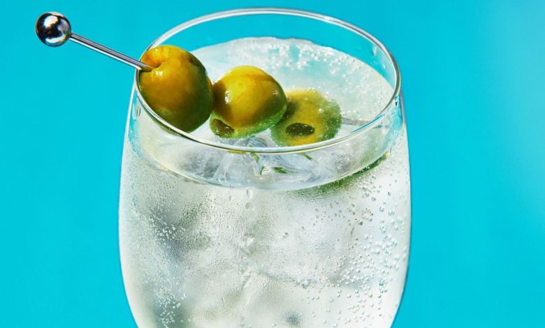 Dirty Martini Spritz