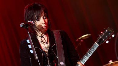 Joan Jett Cancels Tour Dates While Recovering From Surgery On Fractured Vertebrae