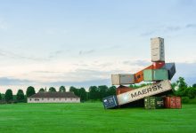 The Hamptons Go to War Against Art