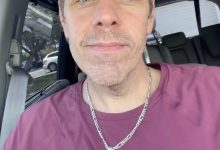 Perez Hilton’s mom files for temporary custody of celeb blogger’s three kids after self-harm incident