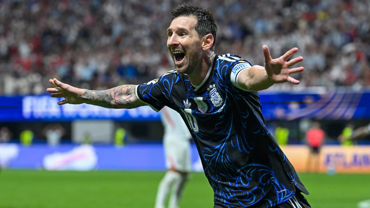 FIFA World Cup schedule today: Games, kickoff times, livestream info for July 15