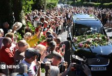 Bonnie Tyler fans line the streets as coffin taken to Swansea home
