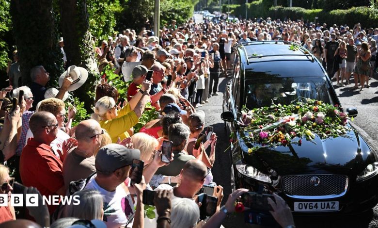 Bonnie Tyler fans line the streets as coffin taken to Swansea home