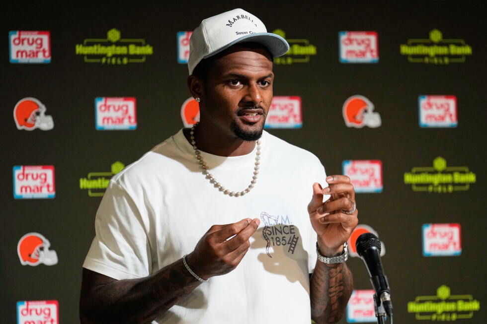 Deshaun Watson named Cleveland Browns’ starting quarterback over Shedeur Sanders