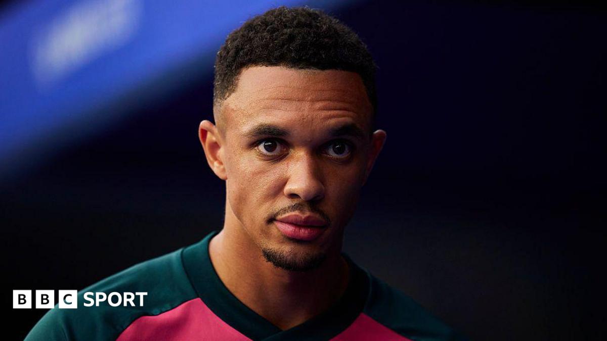 Abuse from Liverpool fans hurts -Arnold