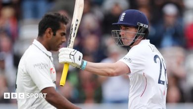Lawrence impresses as weather delays England