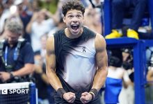 Shelton beats Alcaraz in late-night epic to reach US Open semis