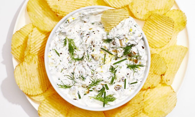 Easy Dill Pickle Dip Recipe