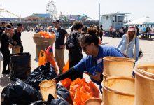 Thousands of volunteers hit LA beaches in massive coastal trash cleanup