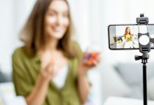 Looking for #womenshealth information on Instagram? 4 out of 10 posts are ads