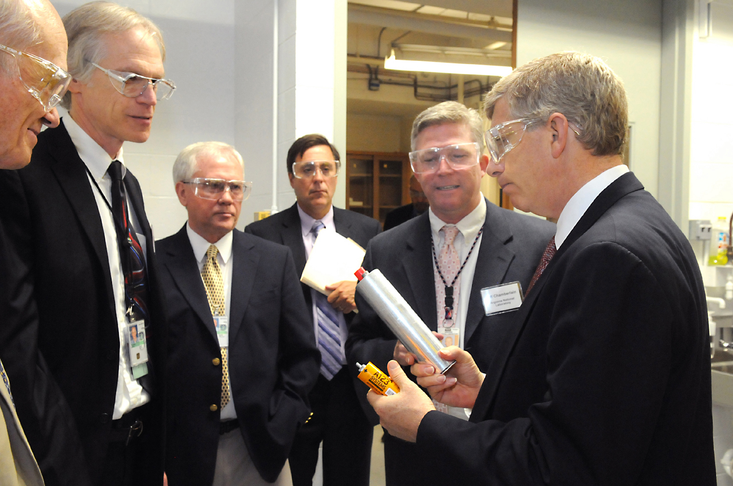 A visit to Argonne's energy storage program (4948072219).jpg