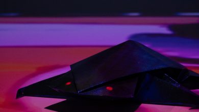 Origami robot by Jaha Koo.jpg