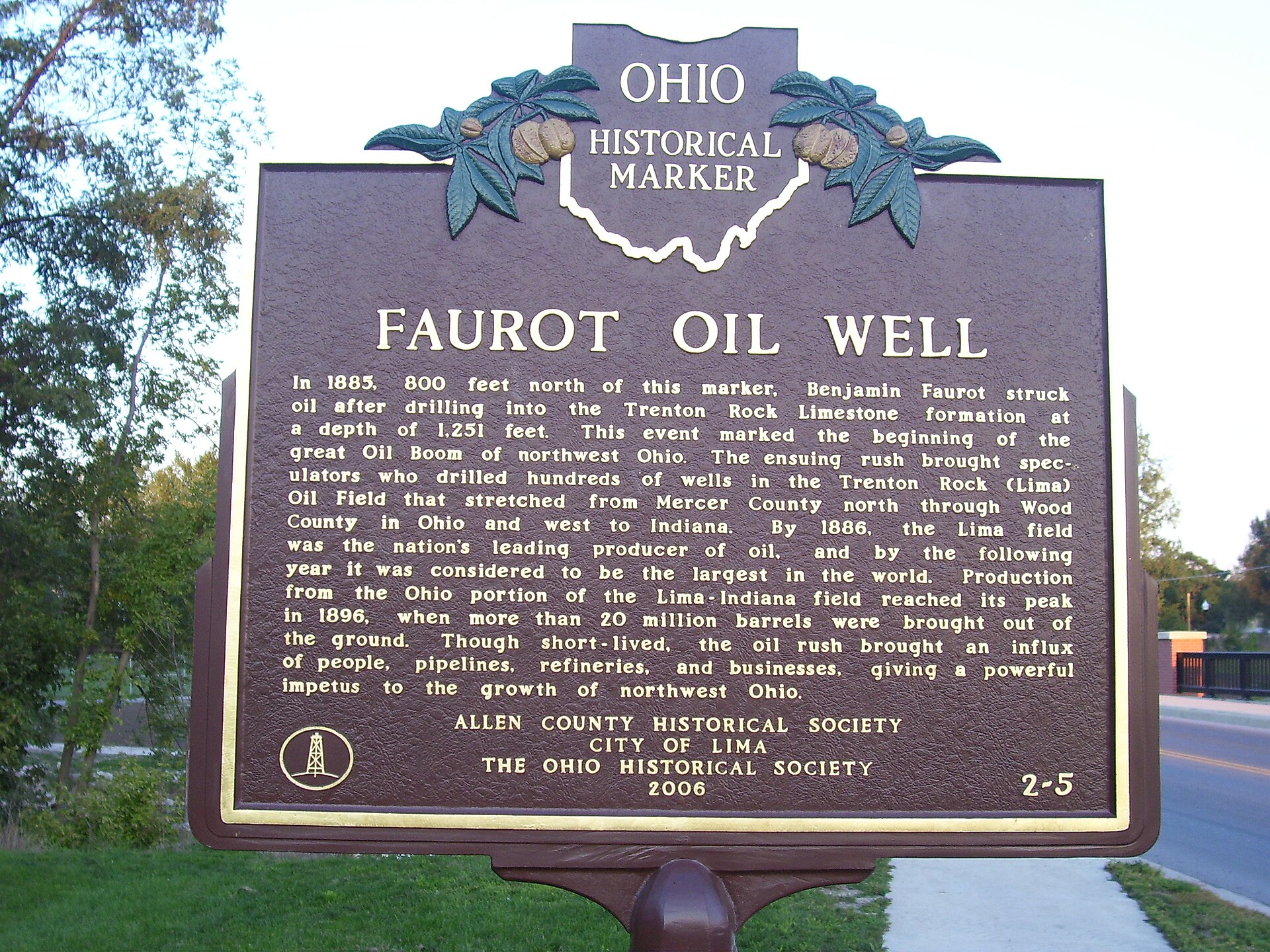 Faurot Oil Well.jpg