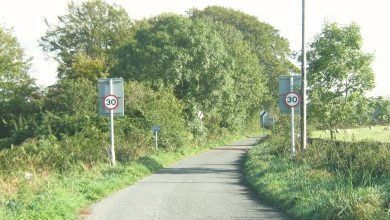 End of two speed restrictions - geograph.org.uk - 2124770.jpg